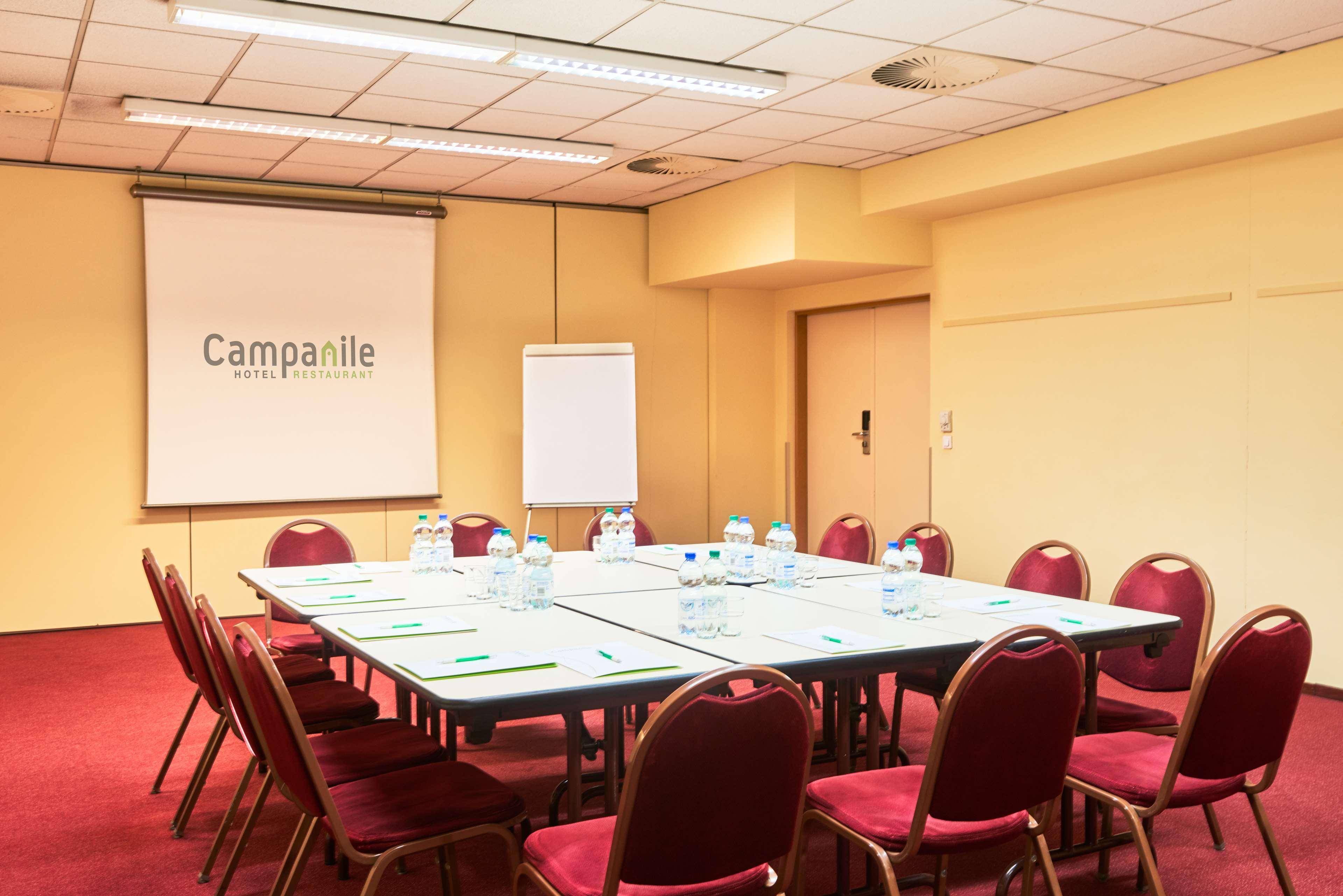 Campanile Katowice Hotel Exterior photo